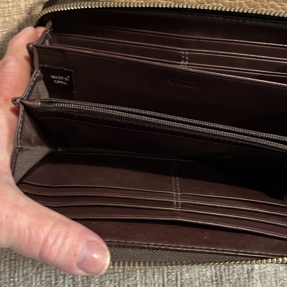 Coach, Dooney bundle great condition - Picture 3 of 13